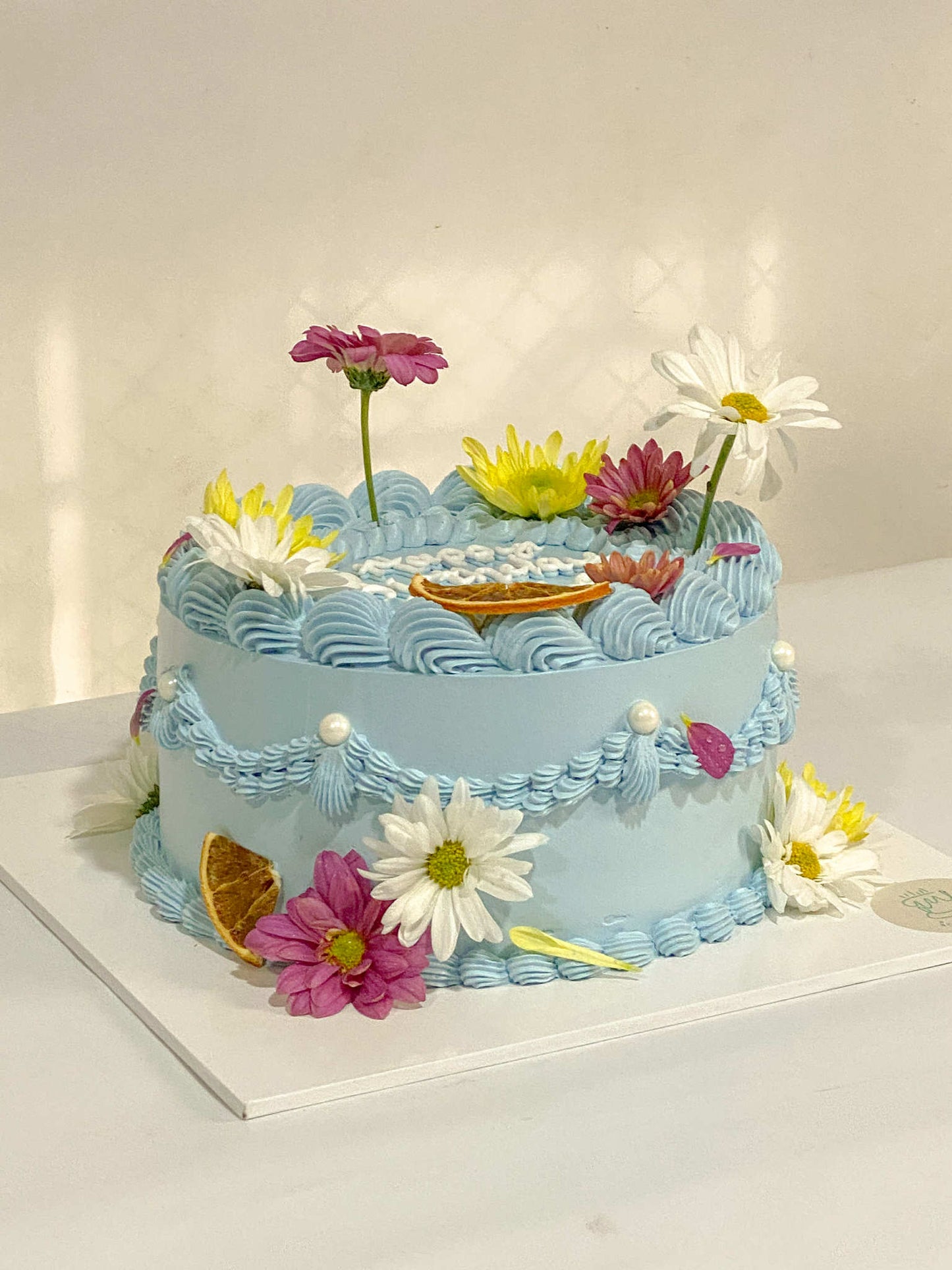 Cake Decorating Workshop with Caketales