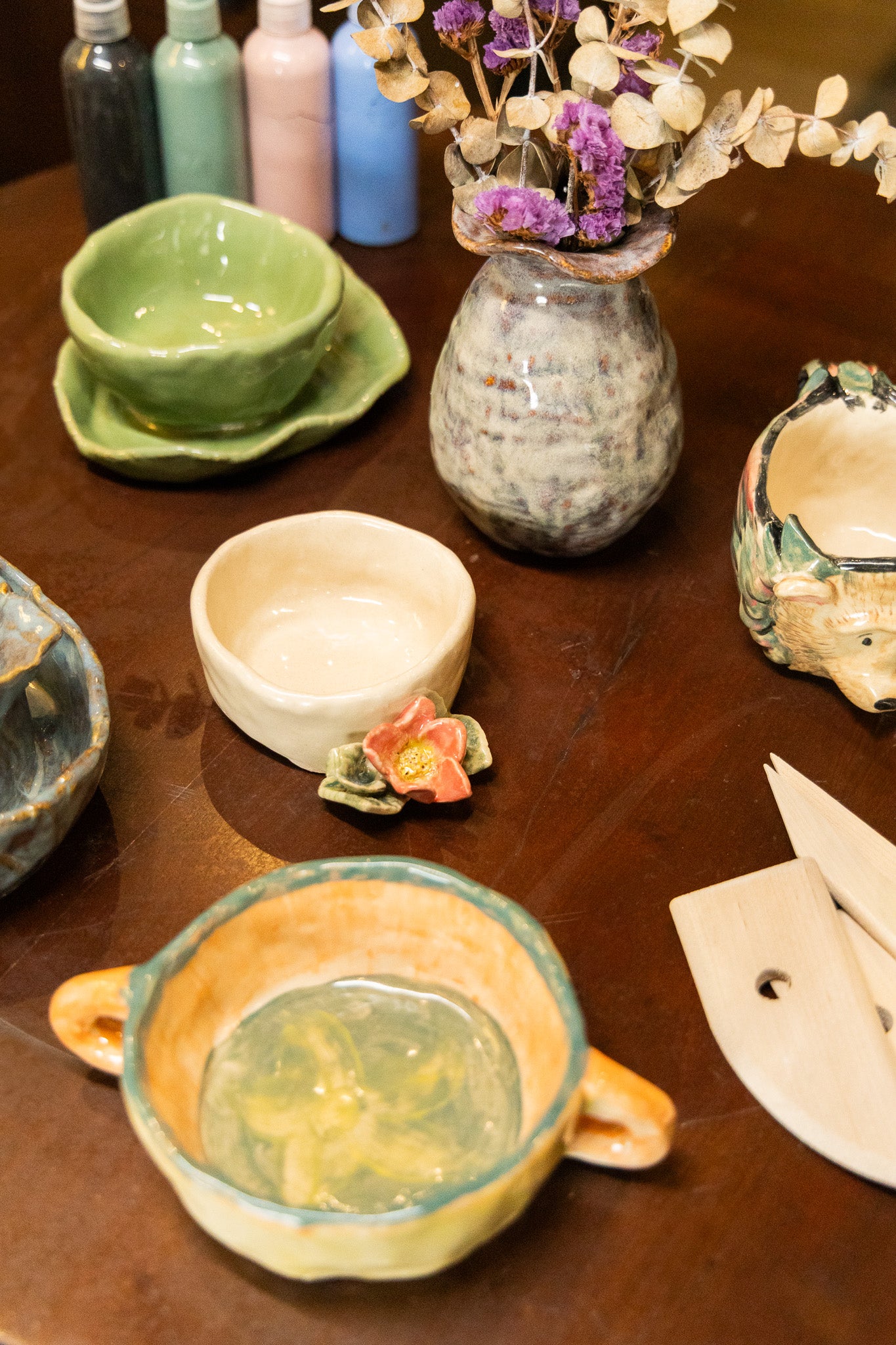 Pottery at Singku Cafe