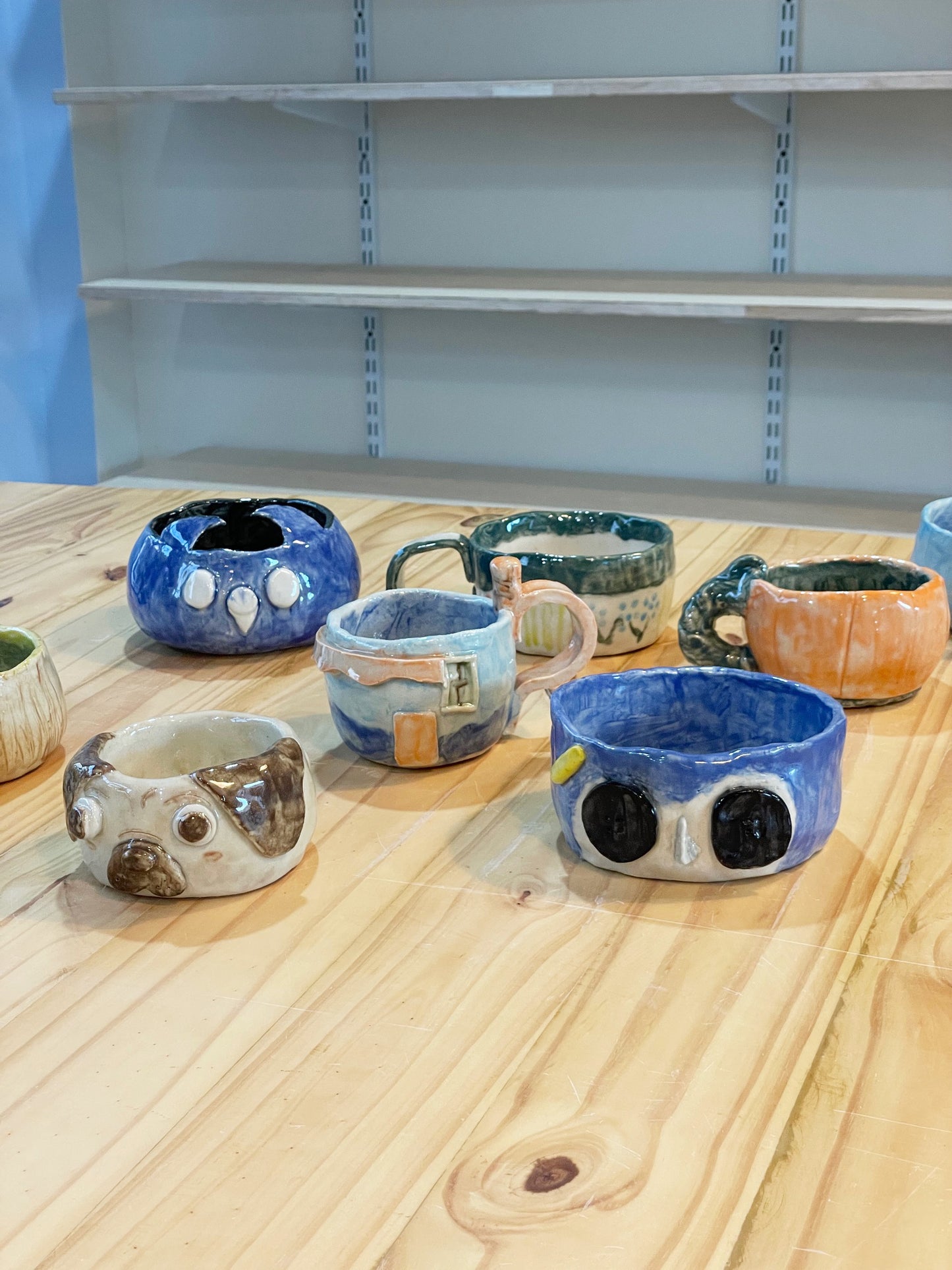 Pottery at Chello Cafe